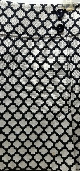 Talbot skirt - Picture 2 of 3